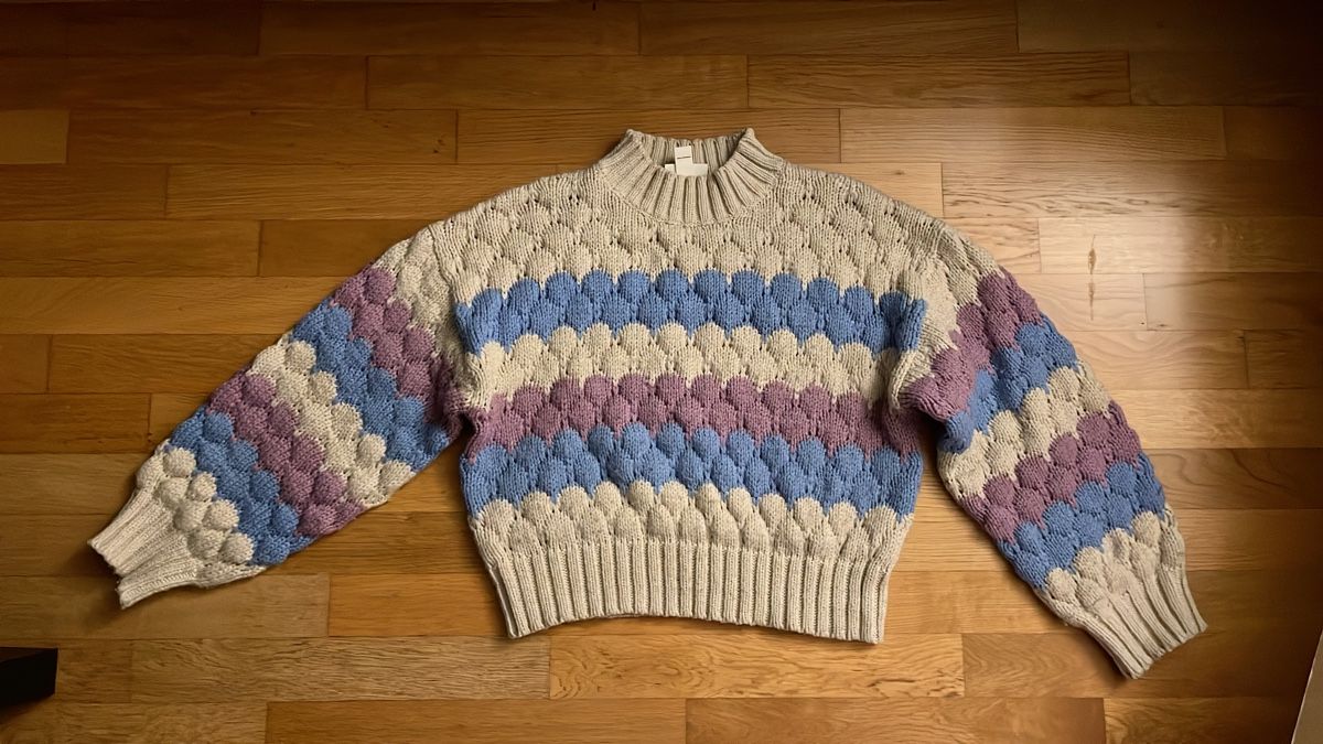 Monki Pulls & Sweat-shirts: Monki Pullover gestrickt mehrfarbig  – D'occasion à Zürich par zoe_6fqm