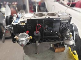 Motorblock Mercedes 190 SL neu revidiert