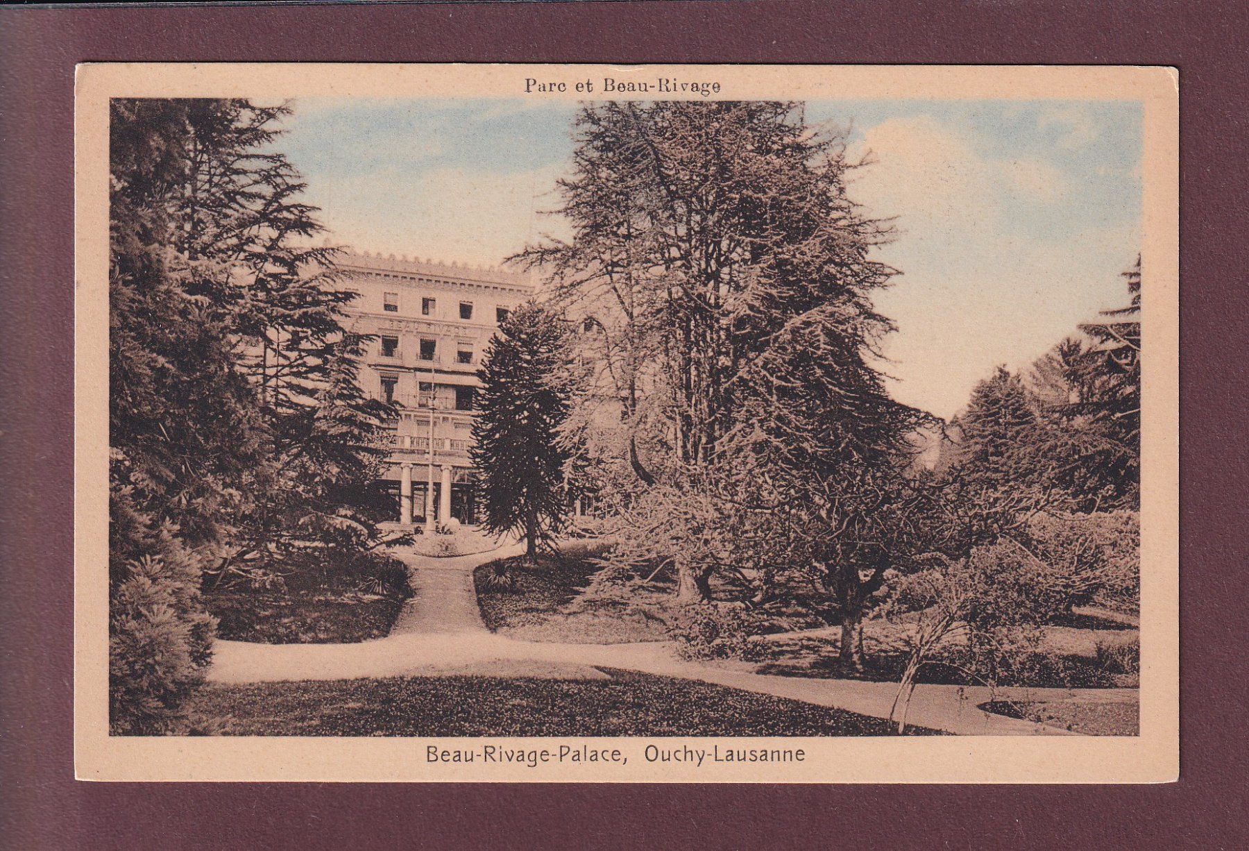 Cartoline postali: LAUSANNE - Beau-Rivage Palace – Usato da Pully venduto da nicecards