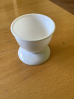 6 Eierbecher weiss plastik neu retro