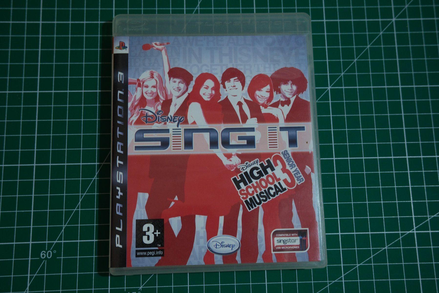 Giochi: Disney Sing It - Highschool Musical 3 - PS3 – Usato da Zürich venduto da tch171