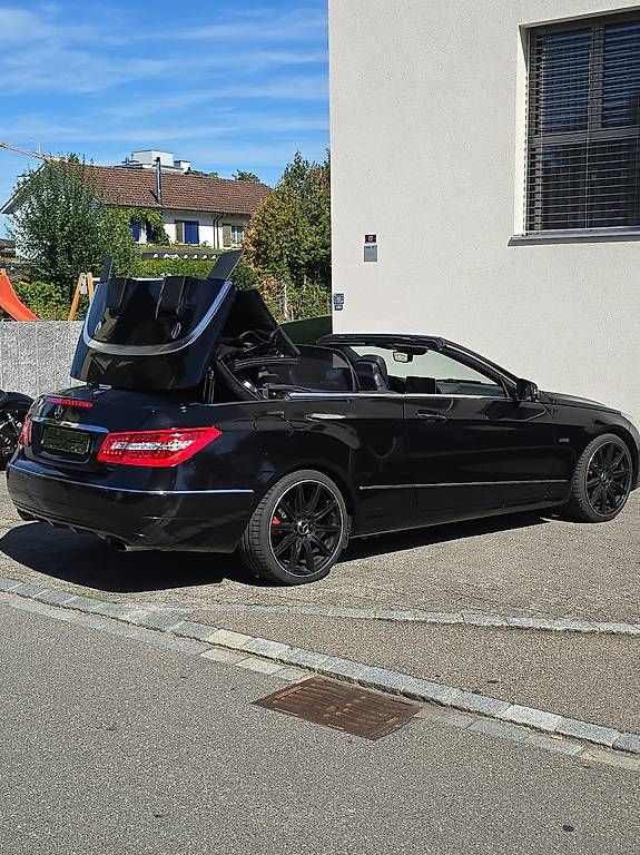 Automobili: Mercedes-Benz e 350 cgi cabriolet Mit Frisch MFK – Usato da Niederuzwil venduto da jolaki67 2