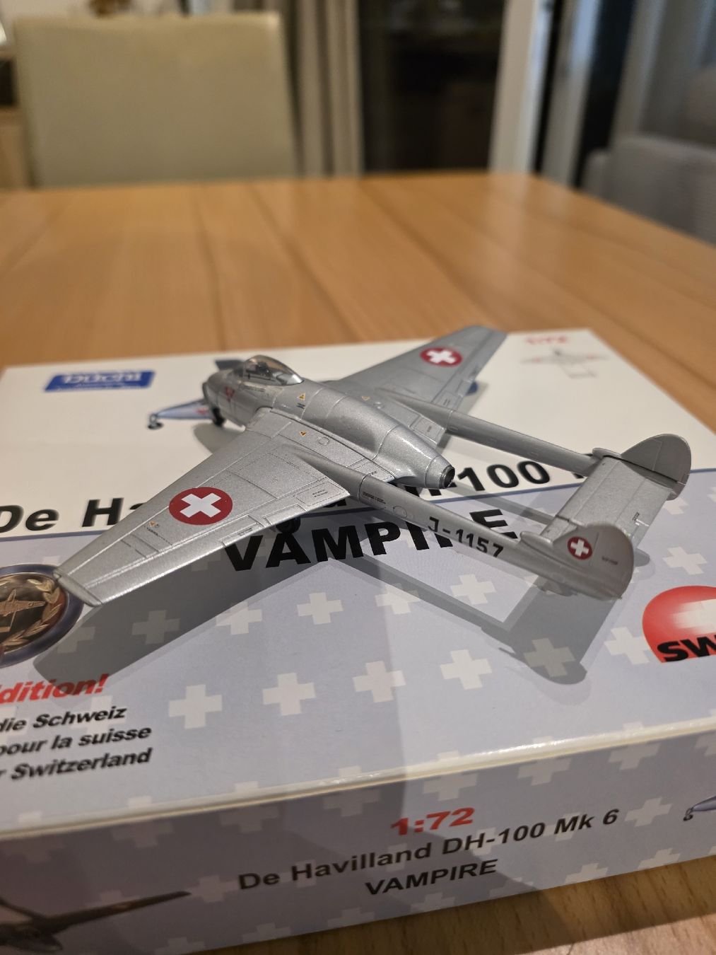 Kit di modellismo & Modellini statici: Vampire 1/72 limited – Nuovo e nell'imballaggio originale da Lentigny venduto da kev_j2xf 2