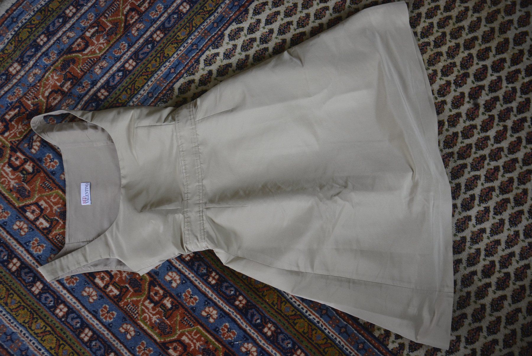 Valentino Vestiti: Kleid Valentino RED; NEU; Grösse S – Nuovo (secondo la descrizione) da Egg b. Zürich venduto da ga0815 6
