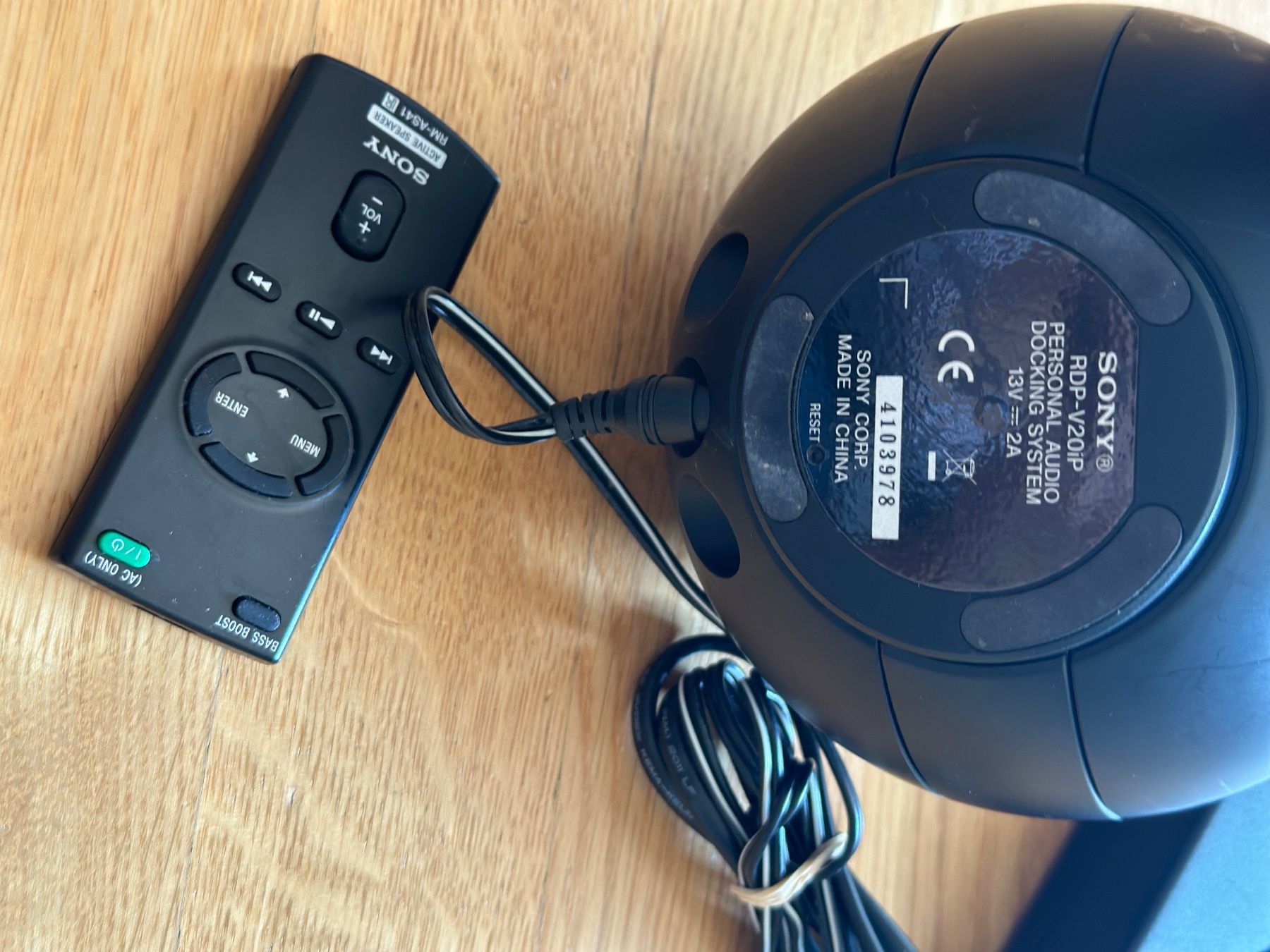 Docking station: Sony RDP-V20iP Lautsprecher Dockingstation - Schwarz – Usato da Rothenburg venduto da wer_g9fd 2