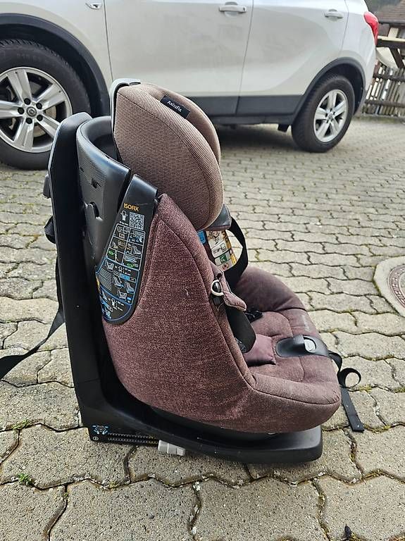 Sièges auto: Maxi-Cosi AxissFix – D'occasion à Hüntwangen par Eknubel 1