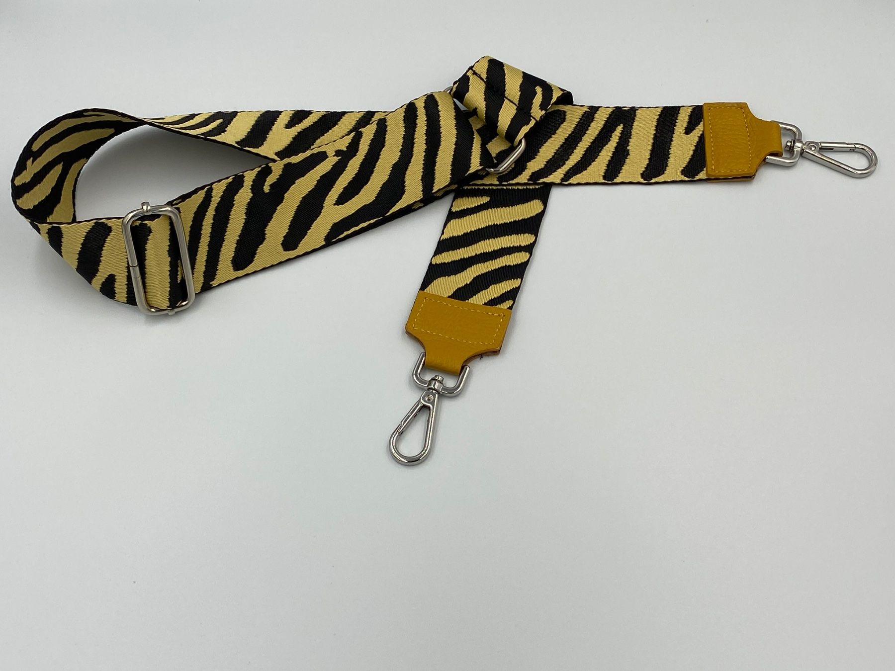 Altro in  Abbigliamento & Accessori: Schulterriemen "Zebra Mustard" – Nuovo e nell'imballaggio originale da Bülach venduto da DuffyFashionAvenue