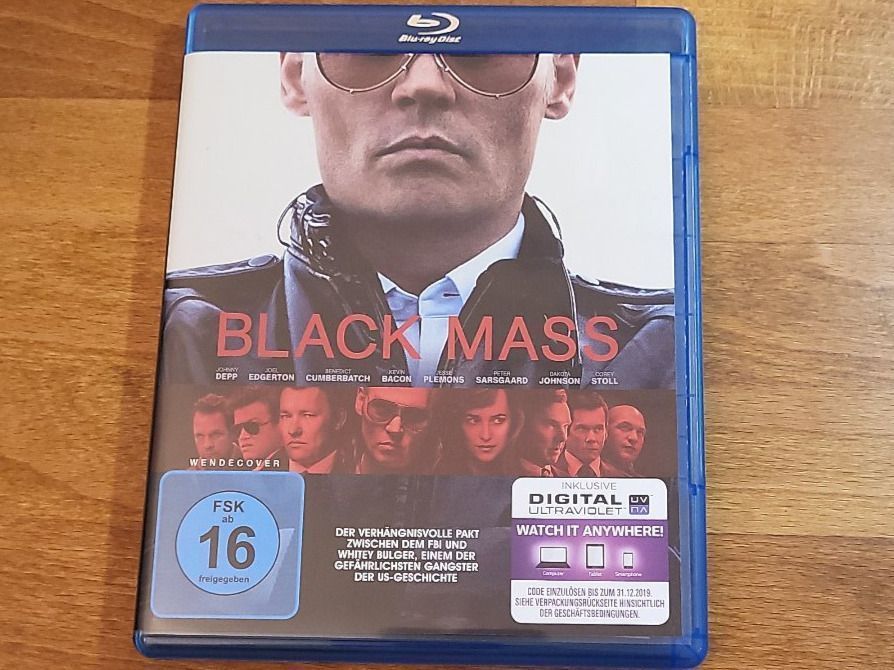 Tutti i DVDs: Black Mass (2015) – Usato da Pfungen venduto da Whitie
