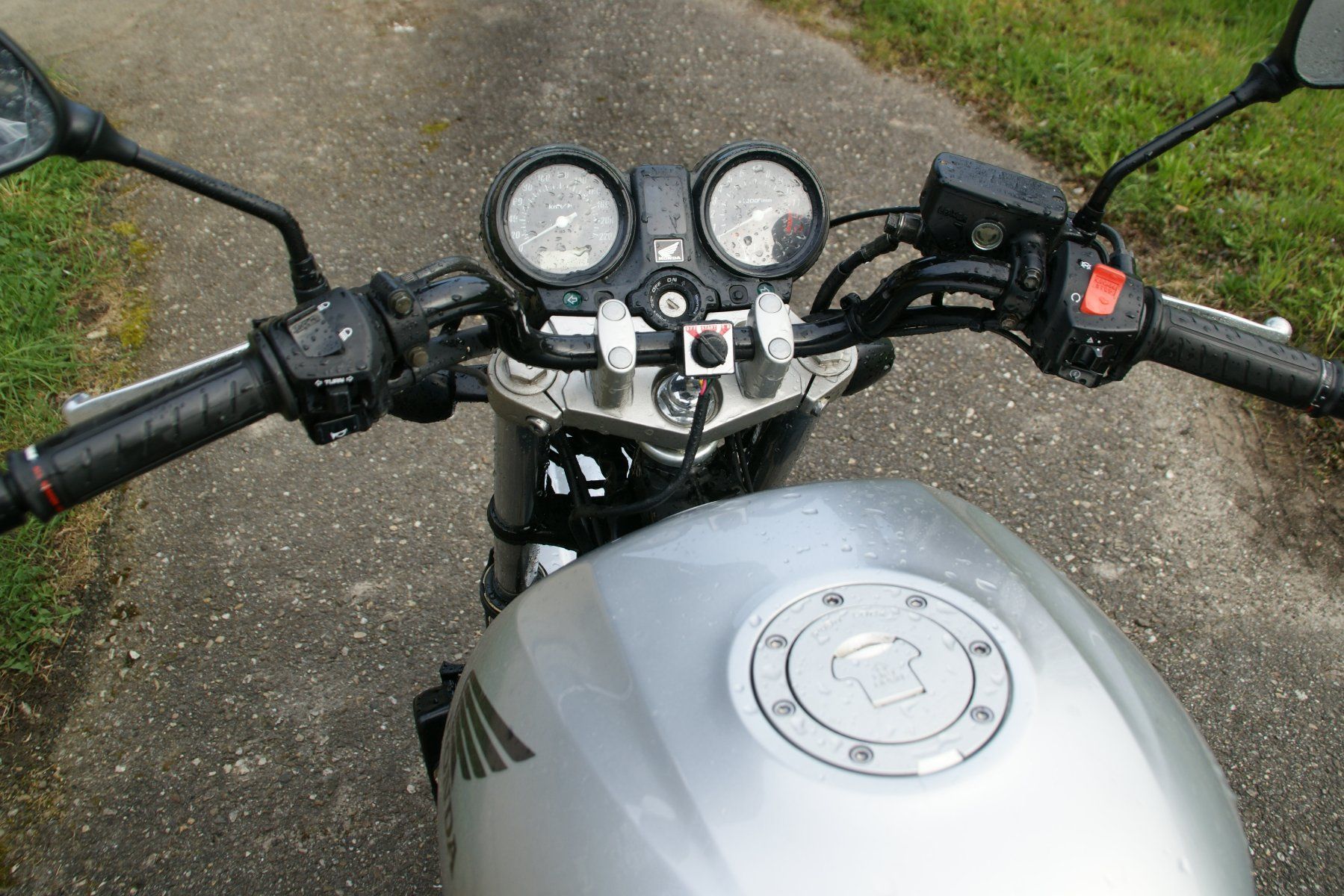 Honda Strada: Honda CBF 600 – Usato da Gettnau venduto da Cidor 5