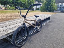 WeThePeople Envy 21" 2020