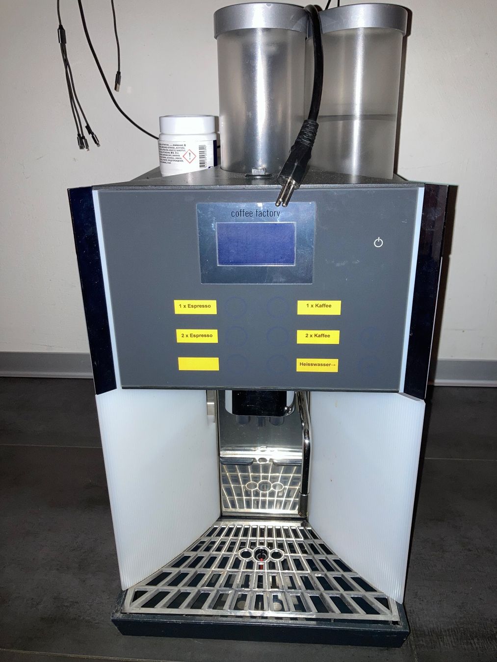 Schaerer Macchine per caffè & Macchine per espresso: Schaerer Kaffeemaschine Factory  Gastroversion – Usato da Gunzwil venduto da Flugzeug0