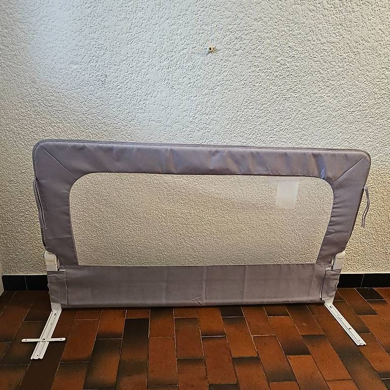 Box & Barriere di sicurezza: Cocon Bettschutzgitter Rausfallschutz – Usato da Berikon venduto da LaGizmo5