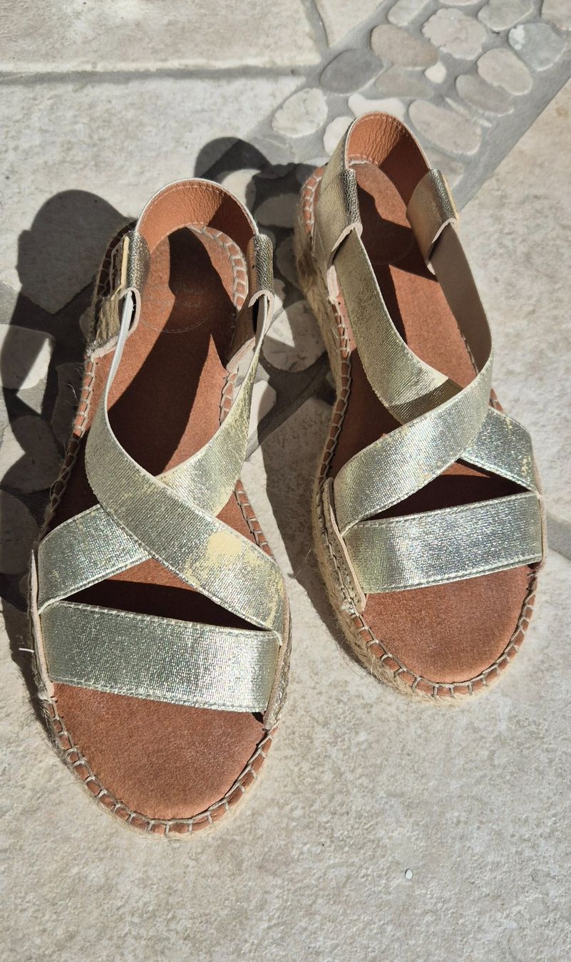 Scarpe da donna: Espadrilles Toni Pons cuir + empiècement élastique – Usato da Villars-sur-Glane venduto da Verocac