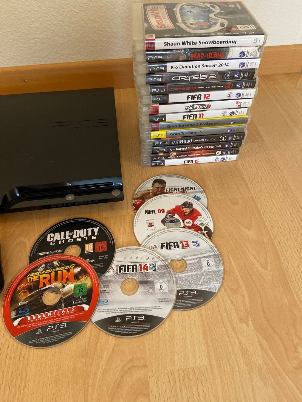 Sony Konsolen: PS3 Konsole mit 20 Spielen – Gebraucht aus St.gallen von taduz 1
