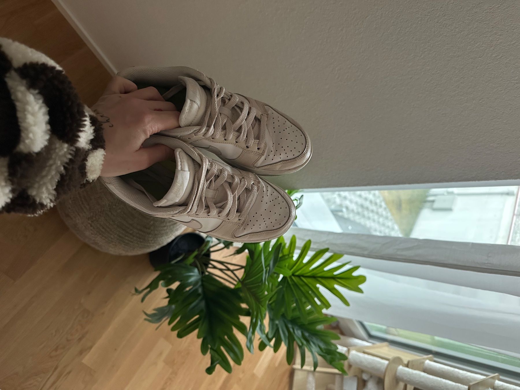 Nike Scarpe da uomo: Nike dunk beige – Usato da Bussigny venduto da fra_gwf5 2