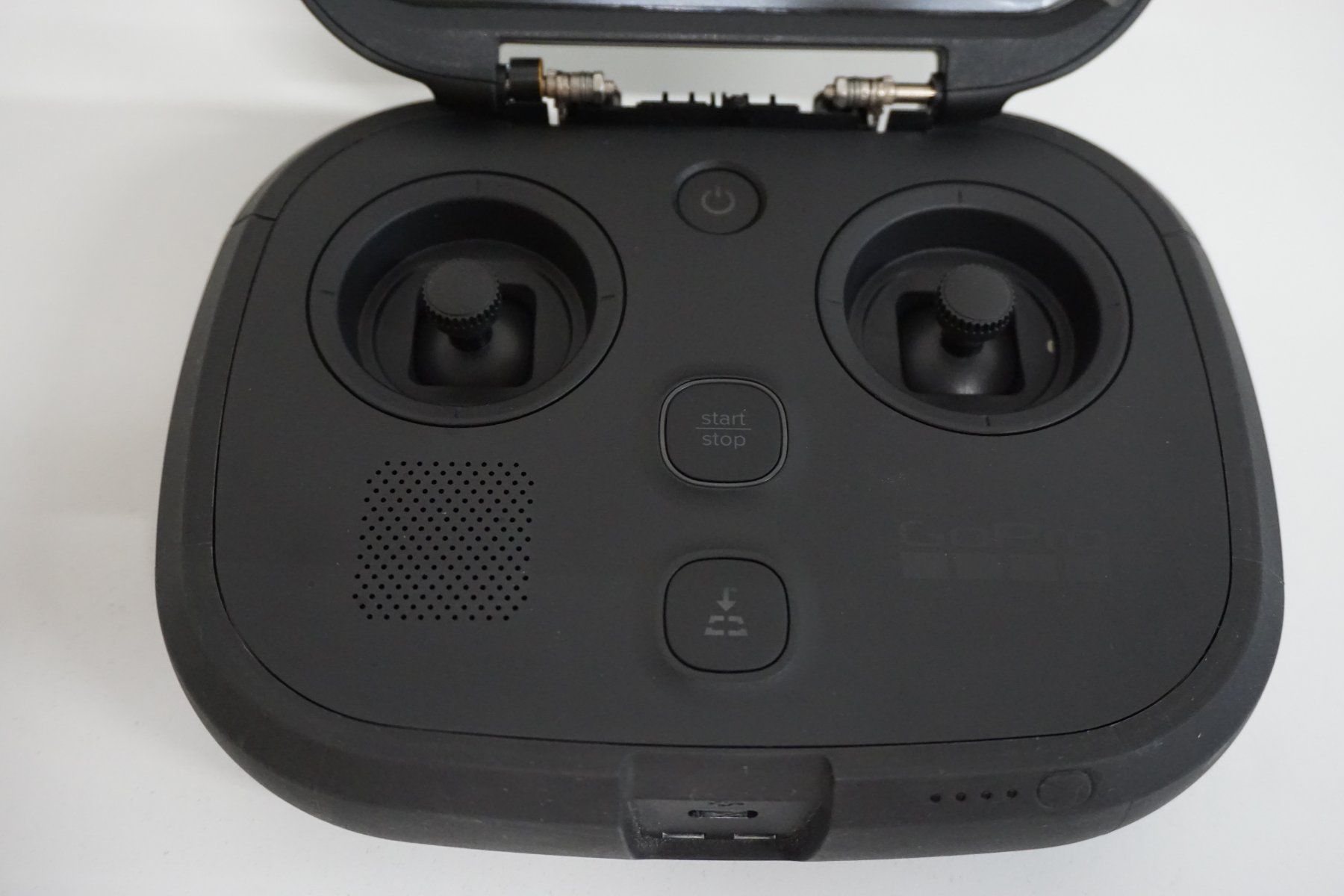 Gopro Telecomandi: GoPro Karma Controller Fernbedienung – Usato da Basel venduto da David25 4