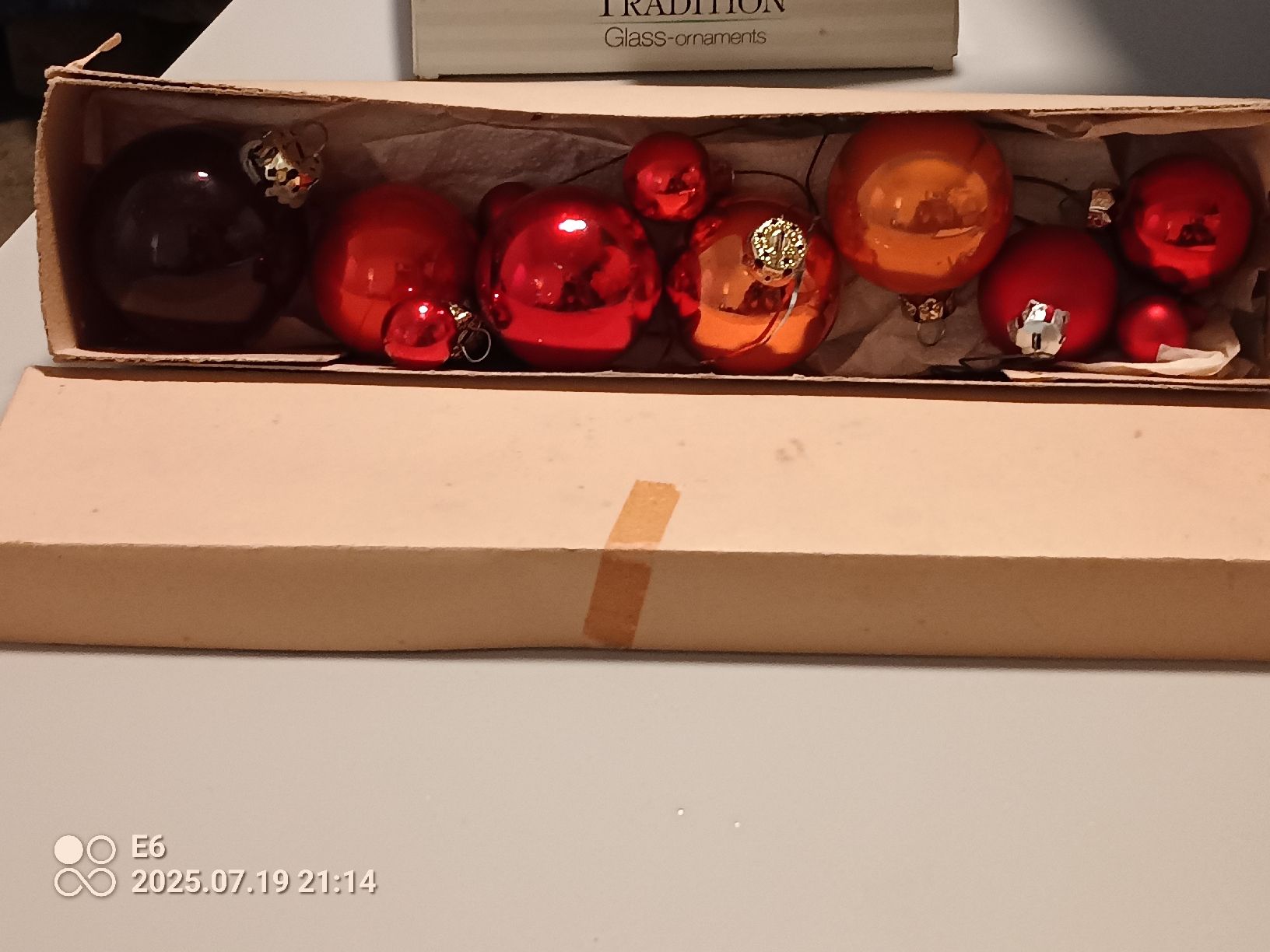 Tutte le decorazioni: Paket mit Weihnachts/Baumschmuck – Usato da Zürich venduto da Mitzi6 9