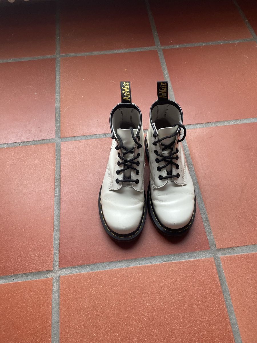 Dr. Martens Scarpe da donna: Dr. Martens Stiefel, Gr. 36, Weiss – Usato da Aarau venduto da lis_5by2