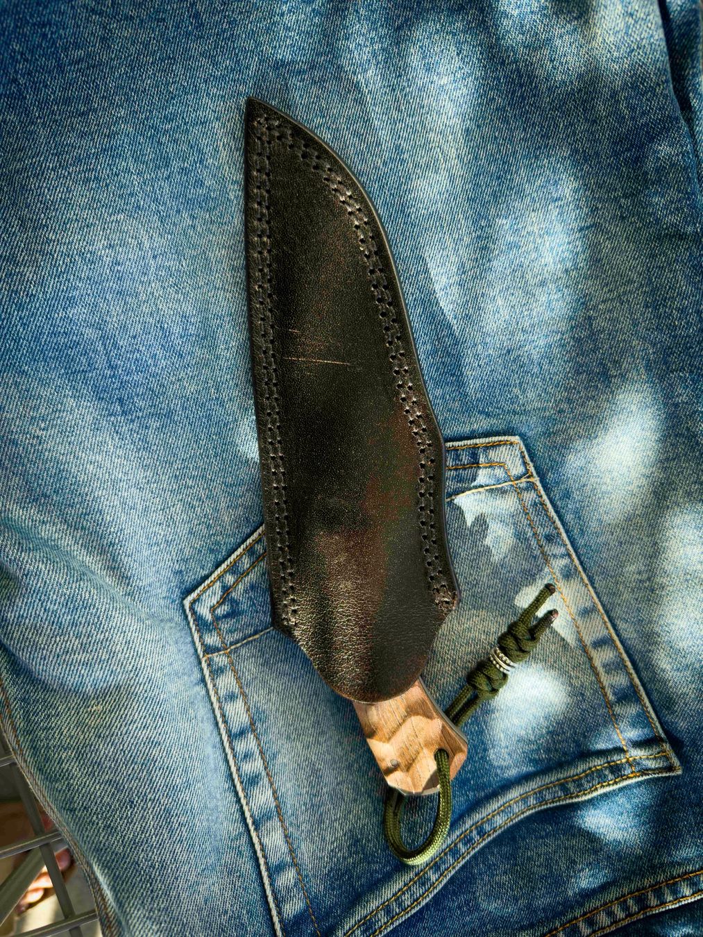 Accessori: Bushcraft Messer Unikat mit Nussbaum & Lederscheide – Nuovo (secondo la descrizione) da Reinach AG venduto da Rousseau_J 3