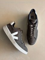 Veja V-12 Sneaker Olive White EUR 42