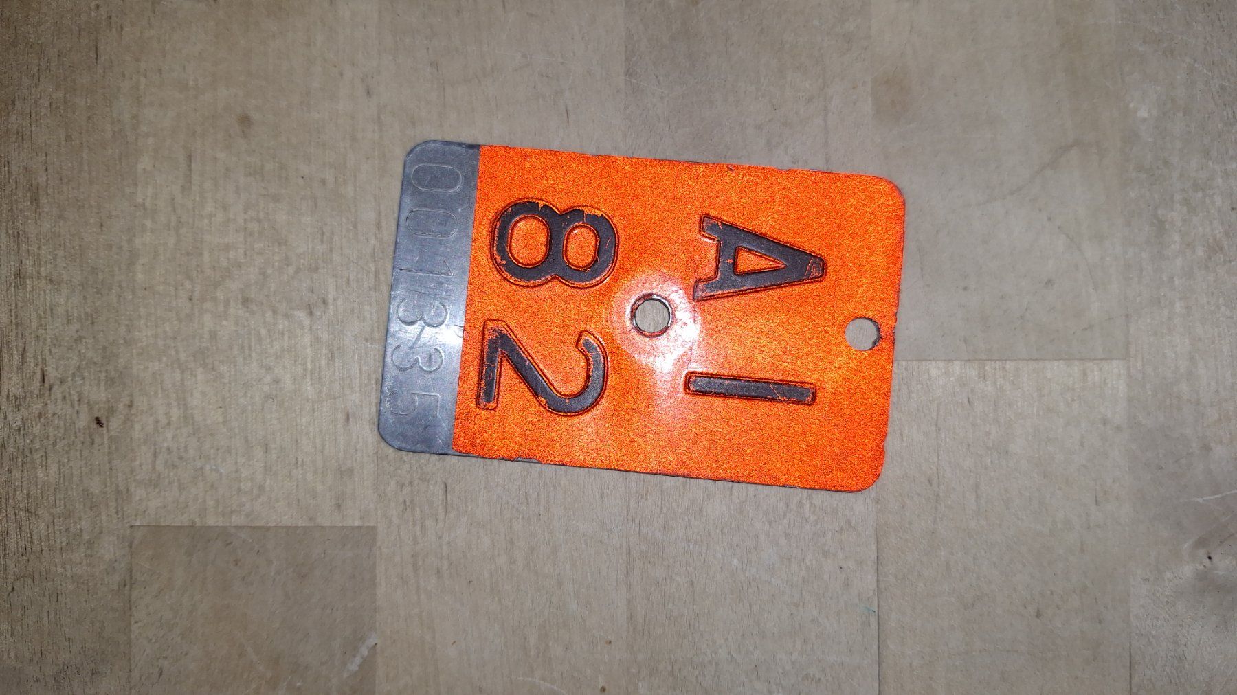 Insegne: Altes Nummernschild AI 82 – Usato da Appenzell-Steinegg venduto da lichs