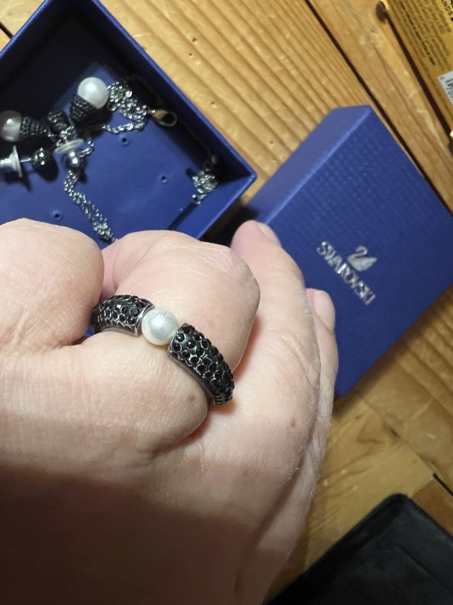Swarovski Sonstiger Schmuck: Swarovski 4 tg - wunderschön – Gebraucht aus Bonaduz von Malves10 2