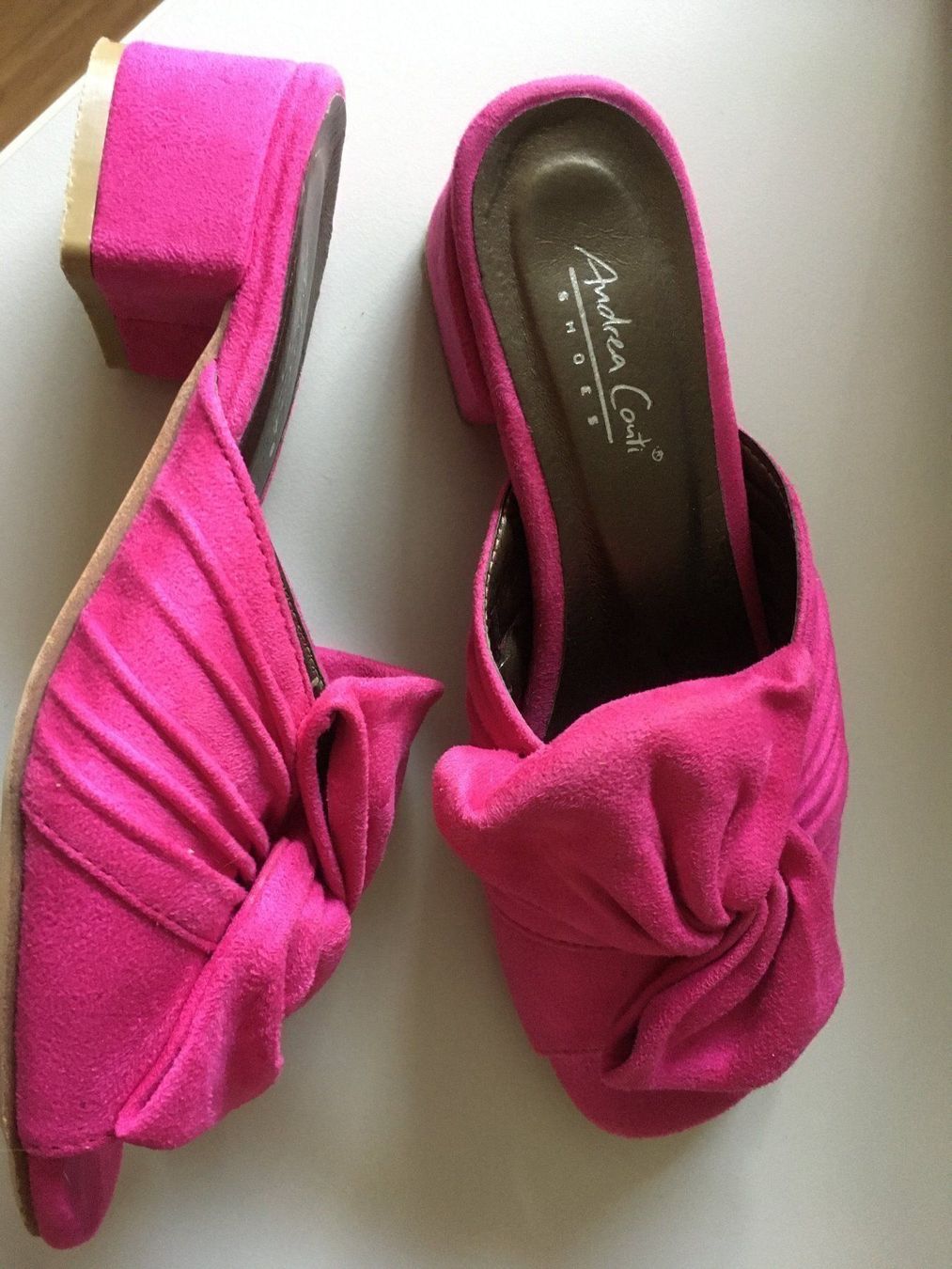 Scarpe da donna: Damenschuhe-Sandalen Gr. 35, pink – Usato da Nebikon venduto da zesette 2