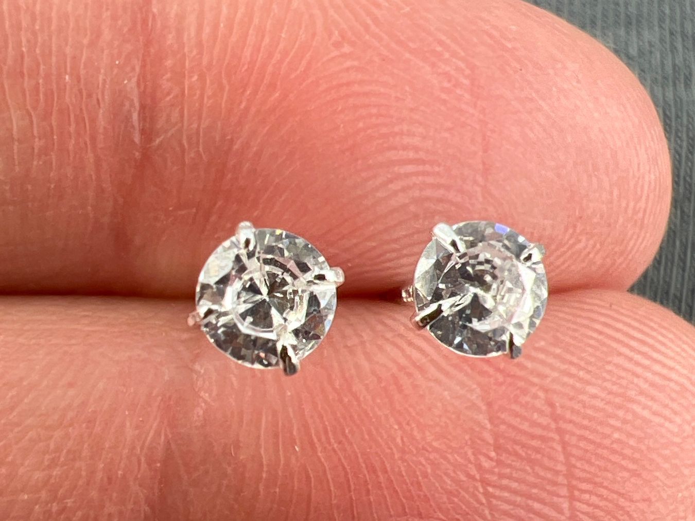 Orecchini pendenti & Orecchini a lobo: Ohrstecker 925 Silber – Usato da Niederuzwil venduto da leo_8857