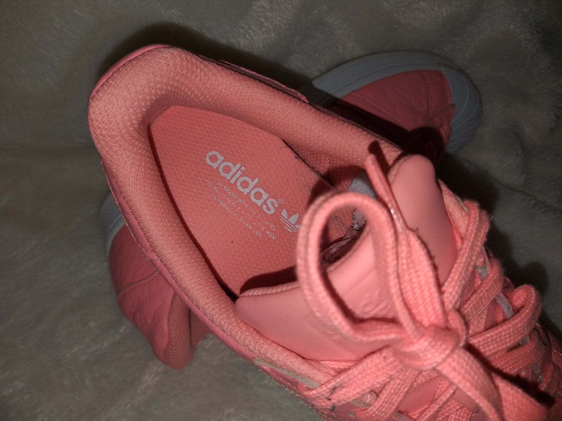 Adidas Scarpe da donna: Chaussures / Schuhe ADIDAS    Pointure / Nummer 38 2/3 – Usato da Cossonay-ville venduto da Super-Price-Quality 7