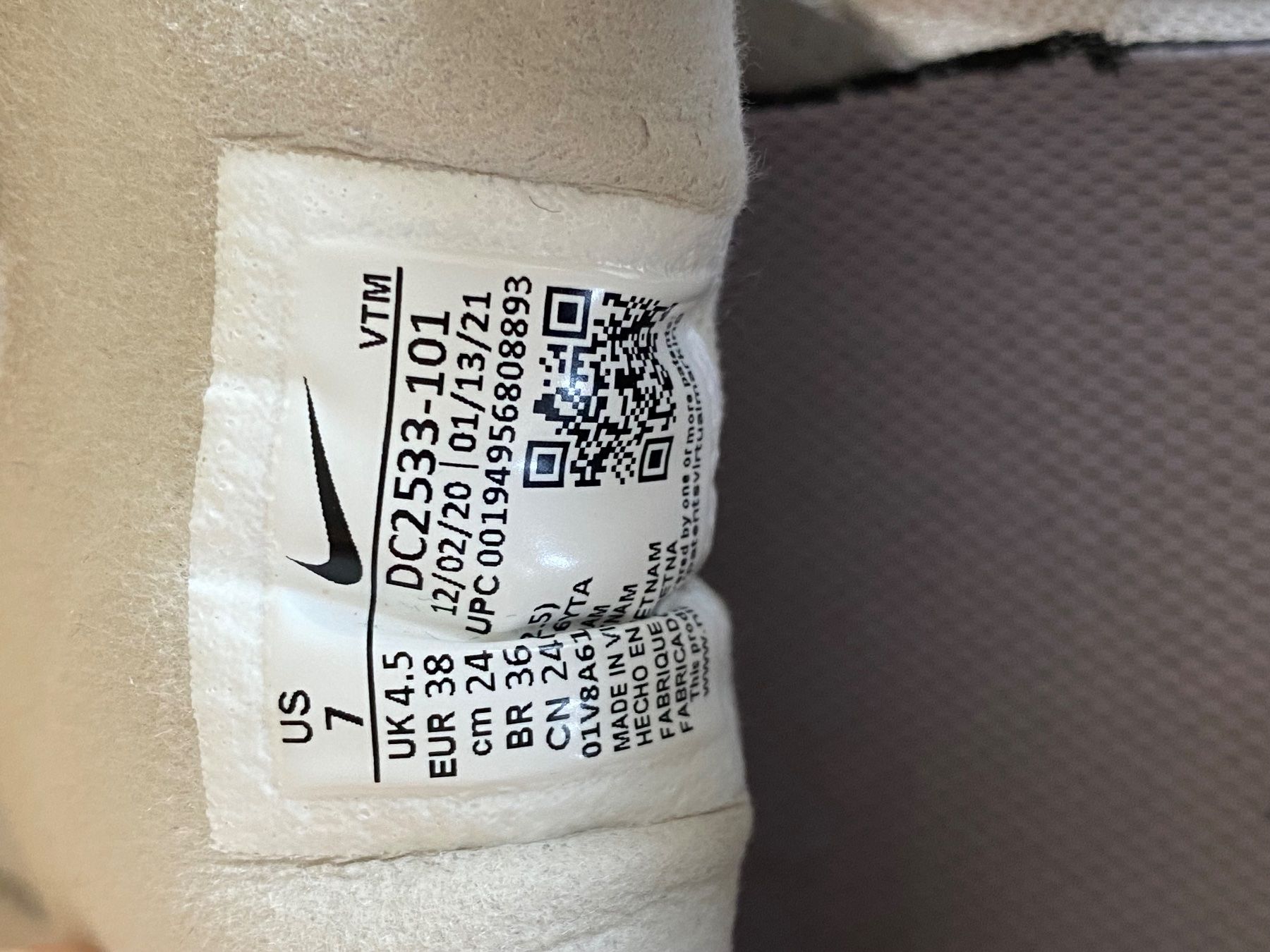 Nike Chaussures femmes: Nike Waffle One – D'occasion à Zürich par sch_775c 4