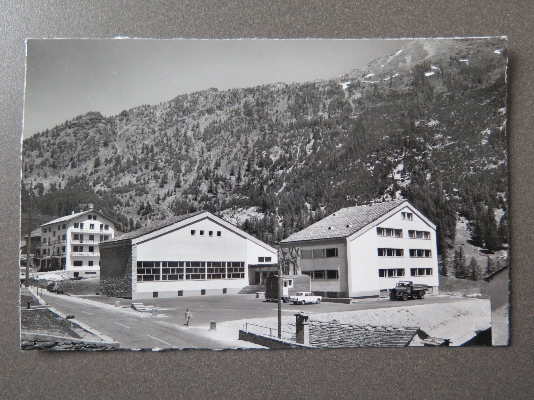 Ansichtskarten: SIMPLON - SCHULHAUS – Gebraucht aus Wittenbach von lipasal