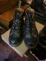 DR MARTENS 