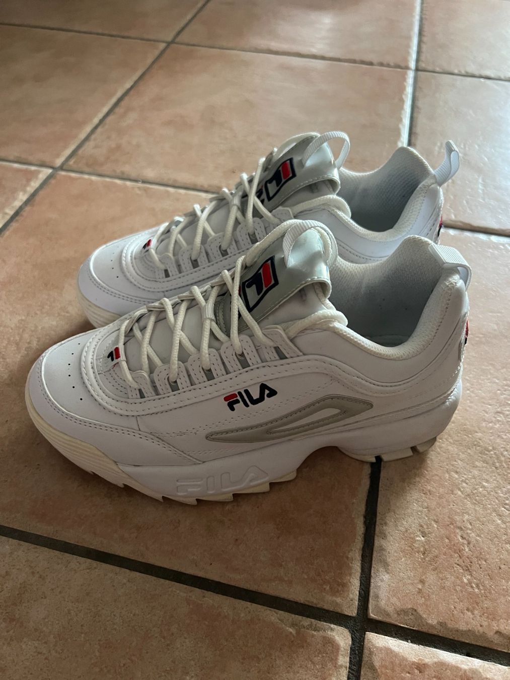 Fila Scarpe da donna: Fila Disruptor Baskets femme – Nuovo (secondo la descrizione) da Chavornay venduto da Petit_Biberli 1