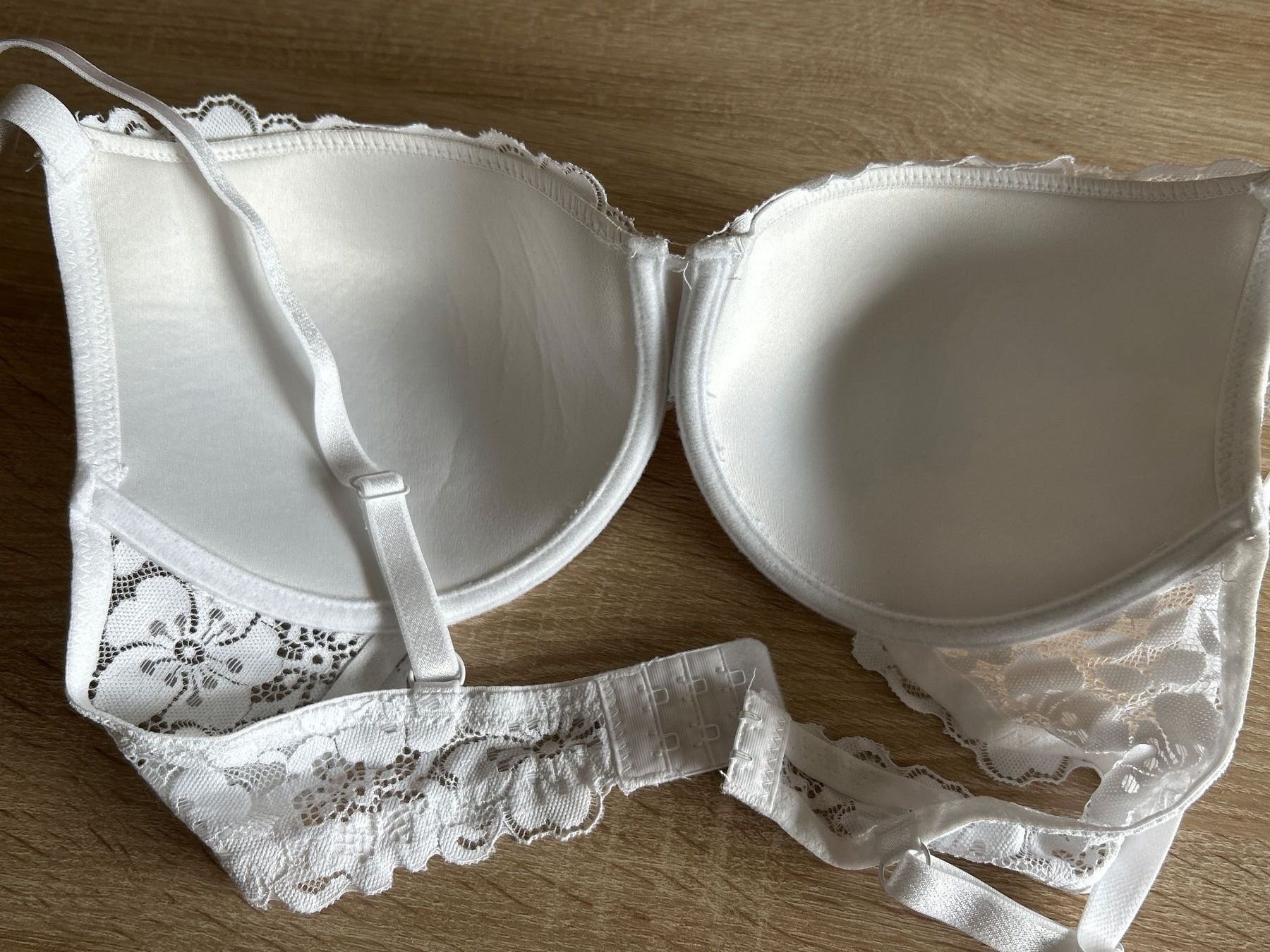 Altra biancheria intima: Schalen - BH Cup mit Spitzen überzogen creme 80 D – Nuovo (secondo la descrizione) da Brunnen venduto da Nala2929 5