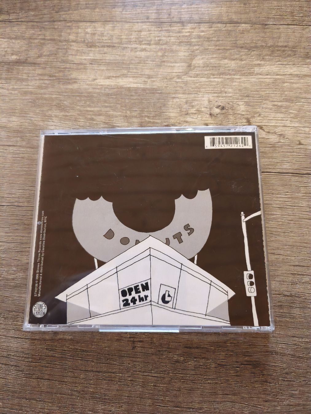 CD: J Dilla - Donuts – Usato da Kandersteg venduto da digginblackpearlz 1