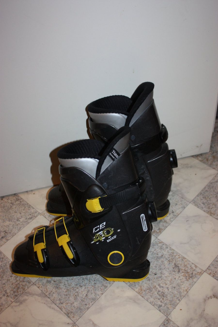 Herrenschuhe: Skischuhe getragen – Gebraucht aus Sursee von Testat 2
