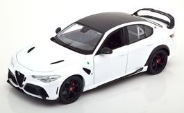 Alfa Romeo Giulia GTAm seit 2020 Bianco Trofeo / schwarz