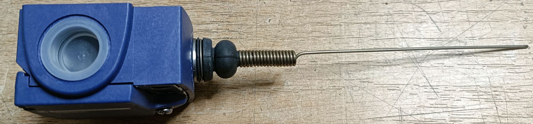 Tutti gli attrezzi: Positionsschalter mit Federstab blau neu – Nuovo e nell'imballaggio originale da Eschlikon TG venduto da nun_hnb7