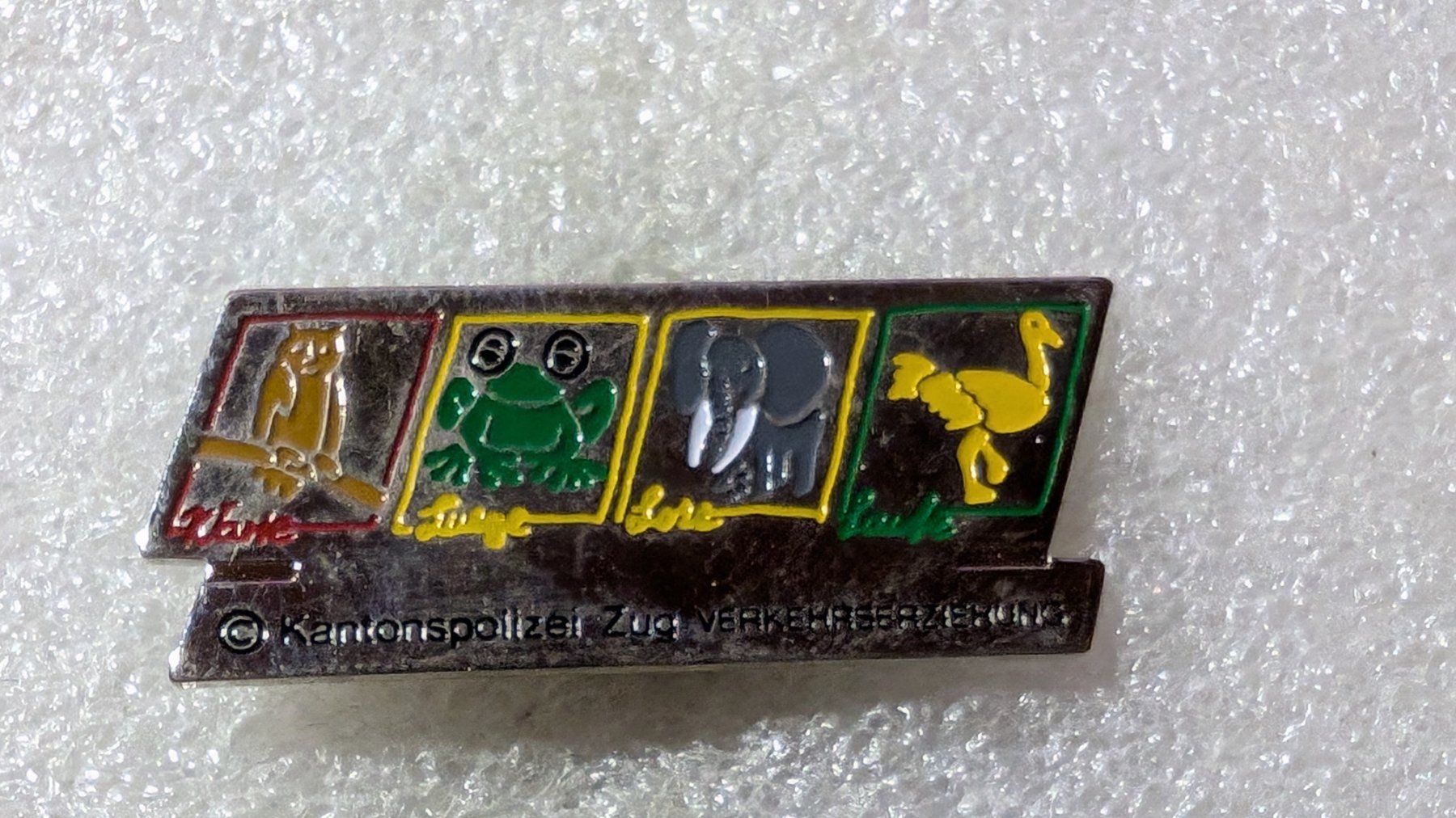 Plaketten & Abzeichen: Ansteckpin 211: Kapo Zug – Gebraucht aus Oppligen von Pin-Fall-Shop