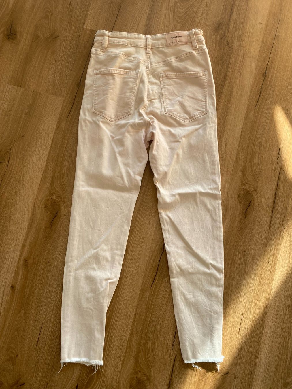 Stradivarius Jeans: Pink skinny jeans – Gebraucht aus Olten von ike_z56r