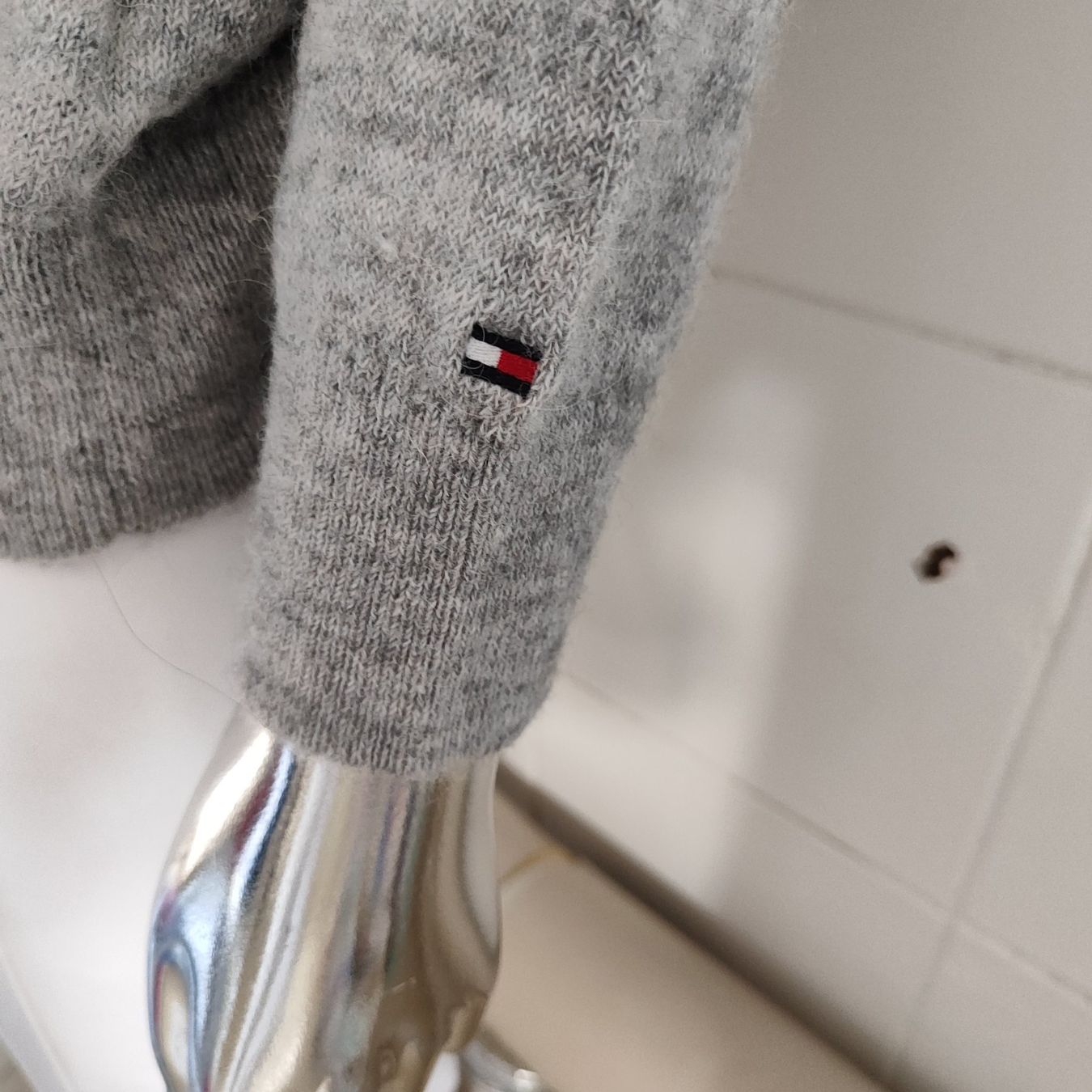 Tommy Hilfiger Maglioni & Felpe: Hilfiger Pulli Gr S – Nuovo (secondo la descrizione) da Langnau am Albis venduto da Judithsebi 2