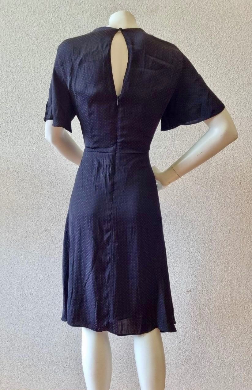 H&M Vestiti: H&M Kleid dunkelblau Gr. 40 – Usato da Aarau venduto da Obdulia 1