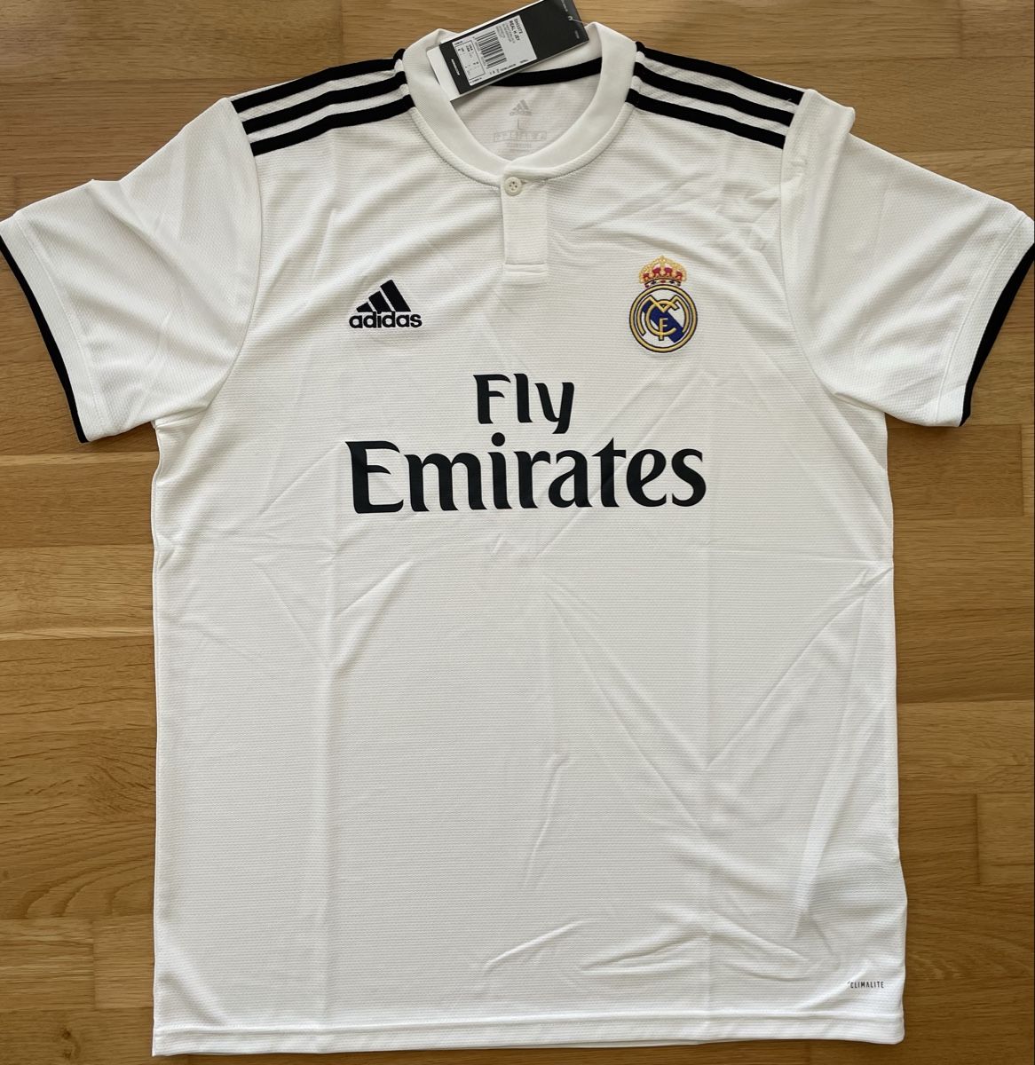 Real Madrid Canottiere & Pantaloni: Real Madrid 2018/19 Original Etikett – Nuovo (secondo la descrizione) da Windisch venduto da RealJerseys