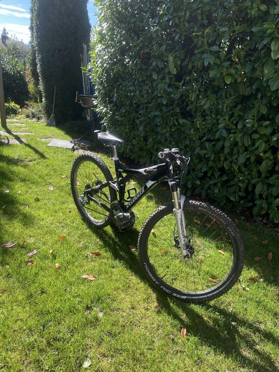 Specialized Velos: Specialized xc comp fsr fully – Gebraucht aus Nebikon von