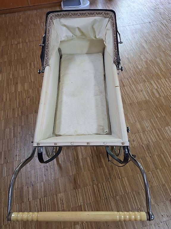 Carrozzine: poussette/landau – Usato da Perroy venduto da sib_rrf2 1