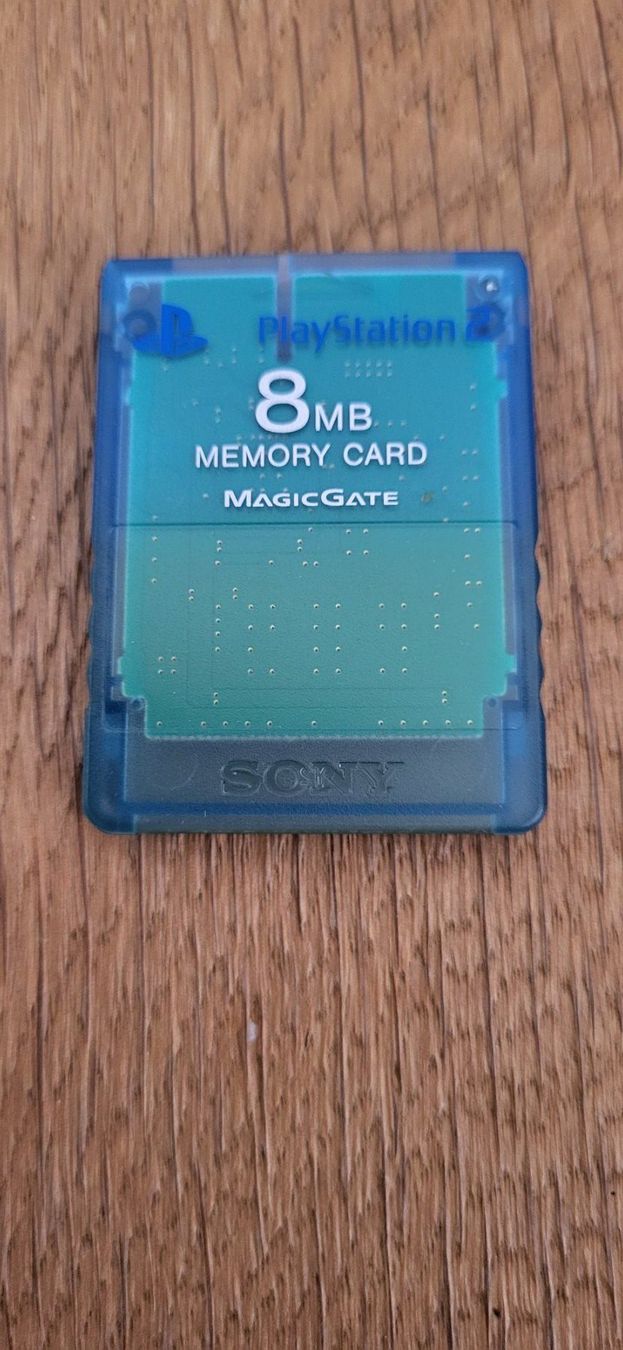 Sony Memory unit & Memory card: Playstation 2 Memory Card Transparent Blau – Usato da Münsingen venduto da DigitaleSpielecke