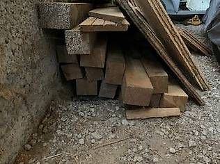 Balken: Poutres en bois 5m de long – Gebraucht aus Pringy von Castella.1663