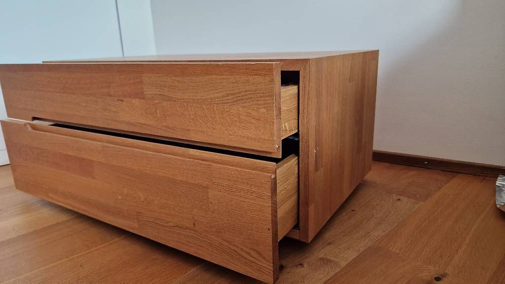Tables de nuit: Nachttisch / Schubladenmöbel – D'occasion à Salenstein par Urs_Rene 1