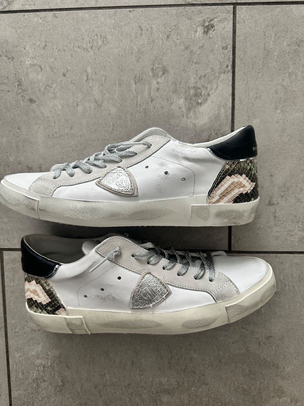 Scarpe da donna: Neue Sneakers Philip Model Gr. 41 – Nuovo e nell'imballaggio originale da Bolligen venduto da chaetzli1133