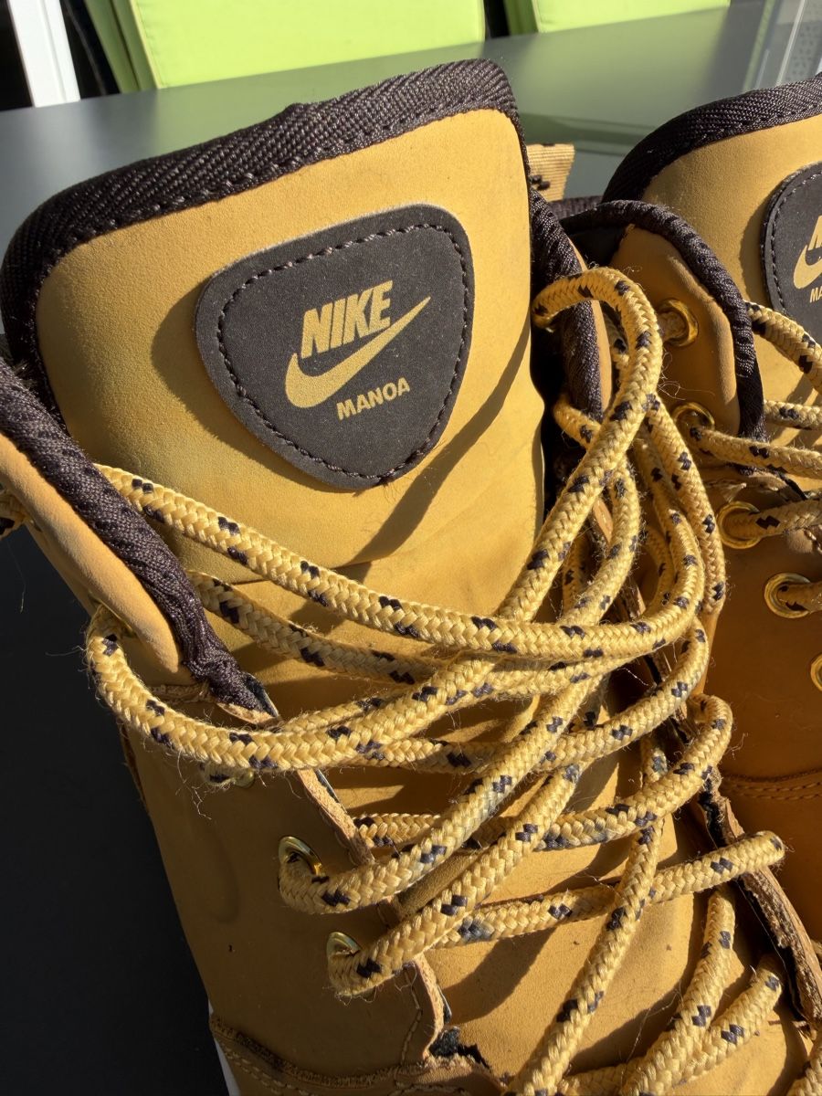 Nike Herrenschuhe: Bottes Nike Manoa couleur camel taille 40 – Gebraucht aus Morrens VD von Stanislas0 1